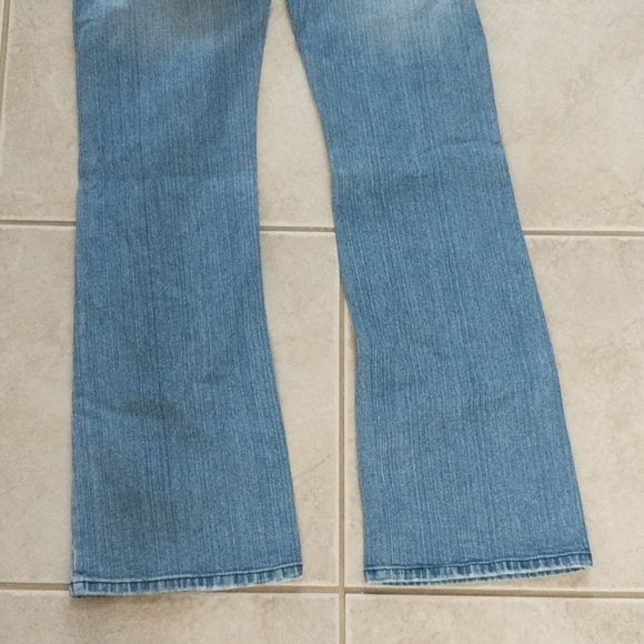 Size 7 Fire jeans inseam 33 Juniors - Picture 7 of 7